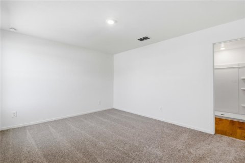 Villa ou maison à louer à Kissimmee, Floride: 4 chambres, 148.64 m2 № 2402838 - photo 7
