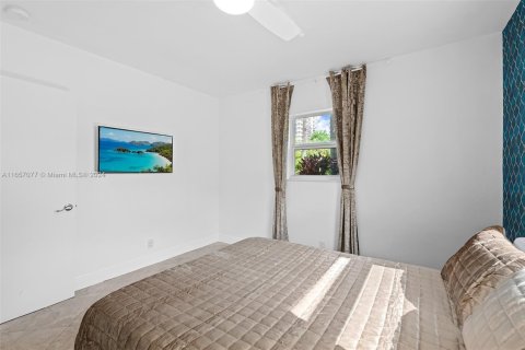 Снять в аренду виллу или дом в Форт-Лодердейл, Флорида 5 спален, 244.43м2, № 1957785 - фото 17