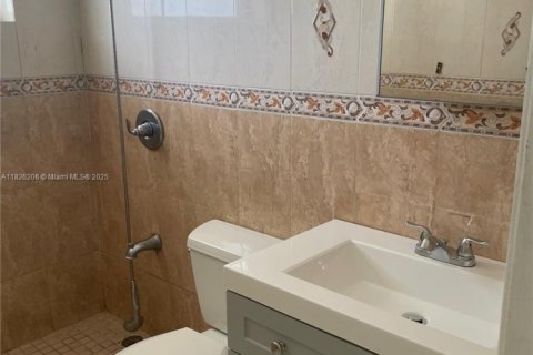 House in North Lauderdale, Florida 2 bedrooms, 85.38 sq.m. № 1794474 - photo 8