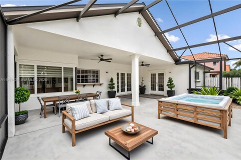 Купить виллу или дом в Майами-Лейкс, Флорида 4 спальни, 223.34м2, № 2027111 - фото 7