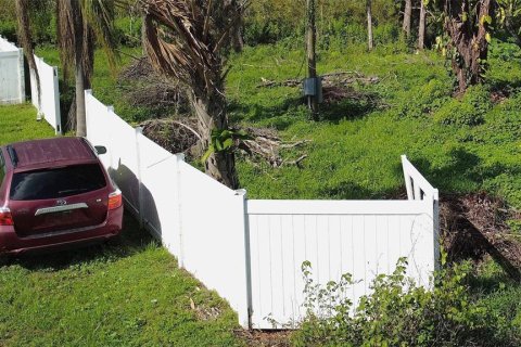 Terreno en venta en Lutz, Florida № 1801842 - foto 13