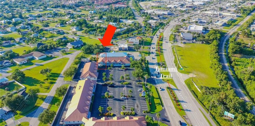 Immobilier commercial à Punta Gorda, Floride № 2414993