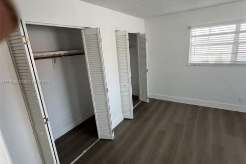 Copropriété à louer à Boca Raton, Floride: 2 chambres, 95.69 m2 № 1980921 - photo 10