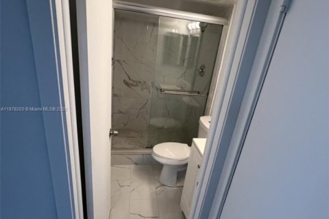 Copropriété à louer à Boca Raton, Floride: 2 chambres, 95.69 m2 № 1980921 - photo 6