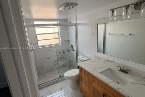 Copropriété à louer à Boca Raton, Floride: 2 chambres, 95.69 m2 № 1980921 - photo 9