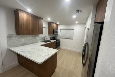 Villa ou maison à louer à Tavernier, Floride: 2 chambres, 156.63 m2 № 2026072 - photo 11