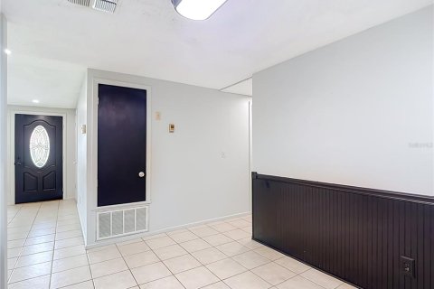 House in Tampa, Florida 3 bedrooms, 160.35 sq.m. № 2205022 - photo 9