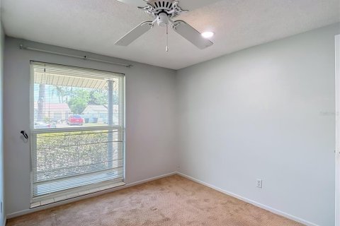 House in Tampa, Florida 3 bedrooms, 160.35 sq.m. № 2205022 - photo 15