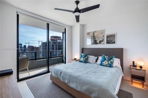 Condo in Miami, Florida, 1 bedroom  № 1943518 - photo 17