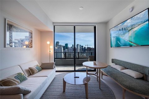 Condo in Miami, Florida, 1 bedroom  № 1943518 - photo 6