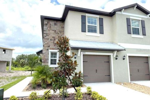 Townhouse in Palmetto, Florida 3 bedrooms, 166.02 sq.m. № 1893605 - photo 1