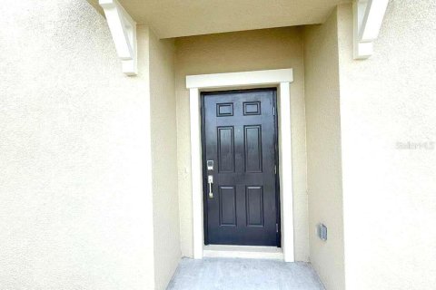 Townhouse in Palmetto, Florida 3 bedrooms, 166.02 sq.m. № 1893605 - photo 4