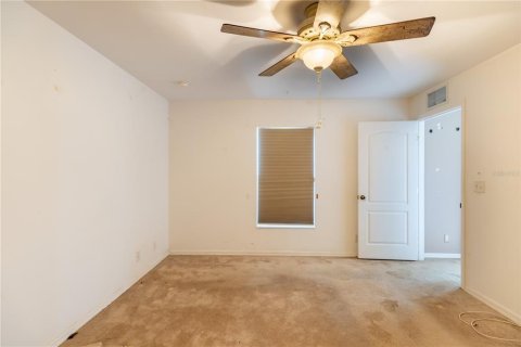 House in Cape Coral, Florida 3 bedrooms, 119.01 sq.m. № 1766130 - photo 25
