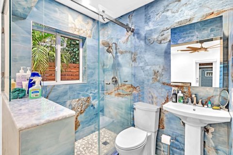 Casa en alquiler en Fort Lauderdale, Florida, 2 dormitorios, 101.73 m2 № 1794776 - foto 6