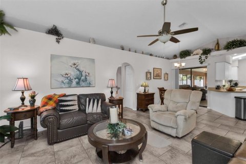 House in Punta Gorda, Florida 3 bedrooms, 199.93 sq.m. № 1900770 - photo 27