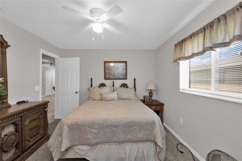 House in Punta Gorda, Florida 3 bedrooms, 199.93 sq.m. № 1900770 - photo 21