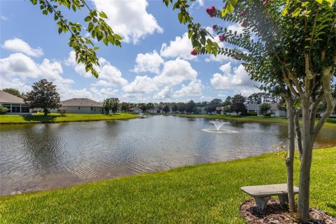 House in Palm Coast, Florida 3 bedrooms, 165.74 sq.m. № 1799839 - photo 29