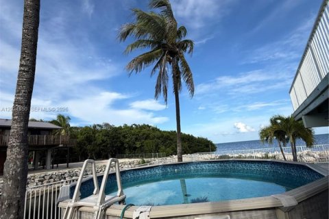 Villa ou maison à Key Largo, Floride 4 chambres, 182.83 m2 № 2328628