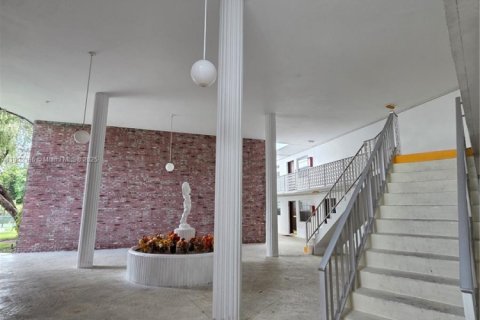 Купить кондоминиум в Маргит, Флорида 1 спальня, 74.32м2, № 1955888 - фото 16