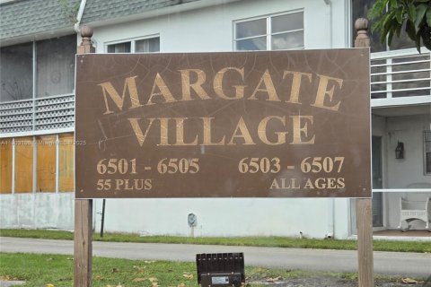 Купить кондоминиум в Маргит, Флорида 1 спальня, 74.32м2, № 1955888 - фото 25