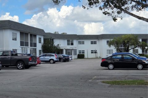 Купить кондоминиум в Маргит, Флорида 1 спальня, 74.32м2, № 1955888 - фото 22