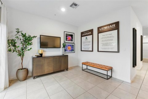 Townhouse in Pembroke Pines, Florida 4 bedrooms, 166.57 sq.m. № 2086121 - photo 15
