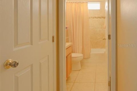 Casa en alquiler en Haines City, Florida, 3 dormitorios, 104.98 m2 № 1853365 - foto 13