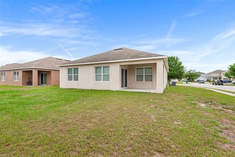 House in Winter Haven, Florida 3 bedrooms, 158.96 sq.m. № 2117616 - photo 4