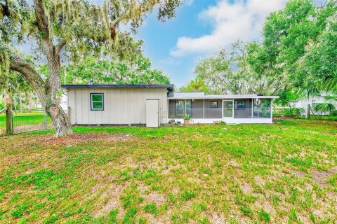 House in Dover, Florida 2 bedrooms, 125.23 sq.m. № 1853664 - photo 27