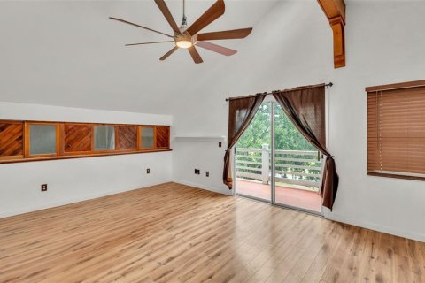 House in Gibsonton, Florida 4 bedrooms, 232.81 sq.m. № 1815319 - photo 26