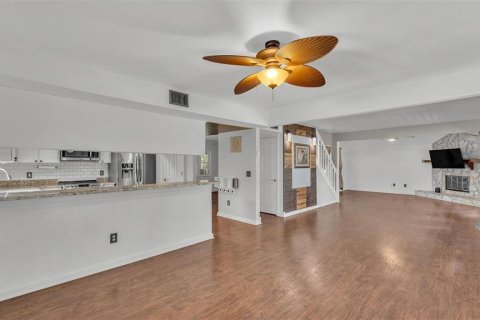 House in Gibsonton, Florida 4 bedrooms, 232.81 sq.m. № 1815319 - photo 16