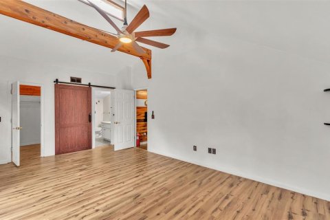 House in Gibsonton, Florida 4 bedrooms, 232.81 sq.m. № 1815319 - photo 27