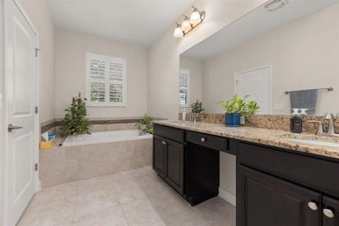 Casa en venta en Kissimmee, Florida, 3 dormitorios, 192.12 m2 № 1919602 - foto 27