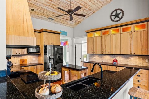 Villa ou maison à vendre à Spring Hill, Floride: 4 chambres, 251.58 m2 № 2413613 - photo 19