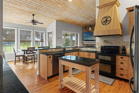 Villa ou maison à vendre à Spring Hill, Floride: 4 chambres, 251.58 m2 № 2413613 - photo 7