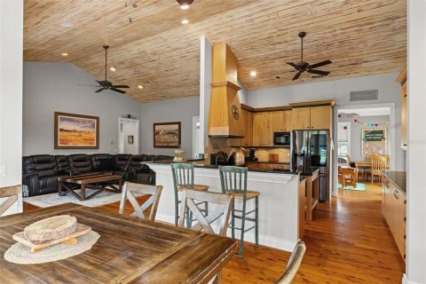 Villa ou maison à vendre à Spring Hill, Floride: 4 chambres, 251.58 m2 № 2413613 - photo 11