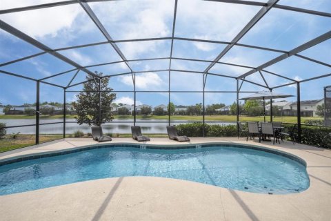 Villa ou maison à louer à Kissimmee, Floride: 5 chambres, 294.04 m2 № 2155892 - photo 28