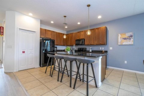 Villa ou maison à louer à Kissimmee, Floride: 5 chambres, 294.04 m2 № 2155892 - photo 8
