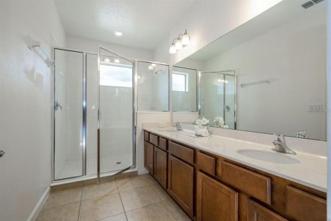 Villa ou maison à louer à Kissimmee, Floride: 5 chambres, 294.04 m2 № 2155892 - photo 18