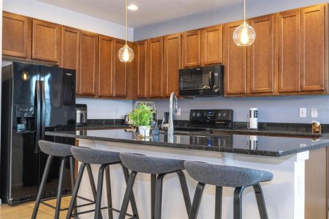 Villa ou maison à louer à Kissimmee, Floride: 5 chambres, 294.04 m2 № 2155892 - photo 6