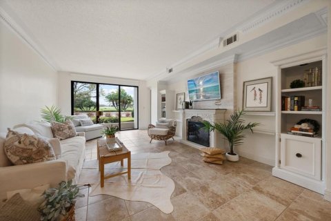 Condo in Belleair, Florida, 2 bedrooms  № 2134407 - photo 4