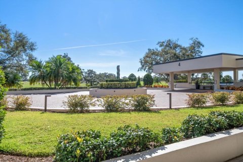 Condo in Belleair, Florida, 2 bedrooms  № 2134407 - photo 22