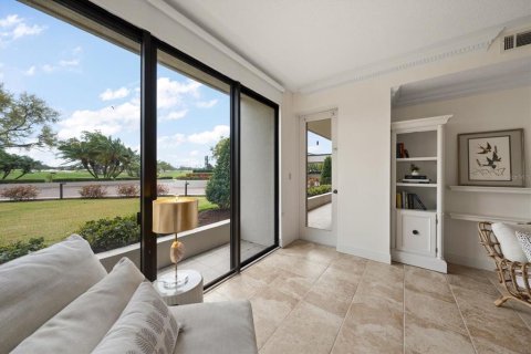 Condo in Belleair, Florida, 2 bedrooms  № 2134407 - photo 5