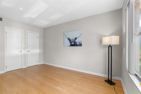 Condo in Fort Lauderdale, Florida, 1 bedroom № 2402468 - photo 22