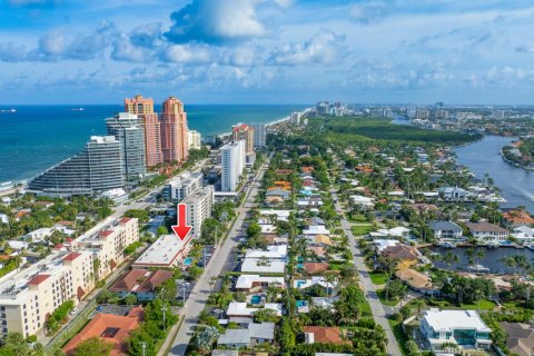 Condo in Fort Lauderdale, Florida, 1 bedroom № 2402468 - photo 9