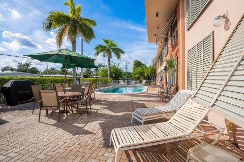 Condo in Fort Lauderdale, Florida, 1 bedroom № 2402468 - photo 28