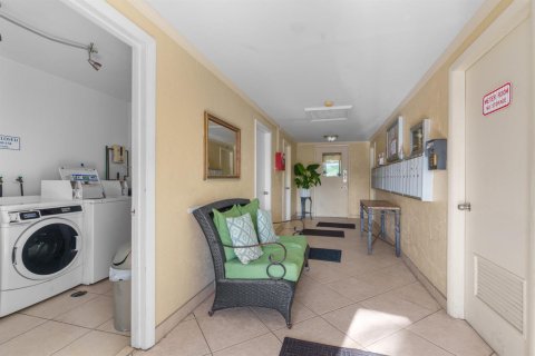 Condo in Fort Lauderdale, Florida, 1 bedroom № 2402468 - photo 29