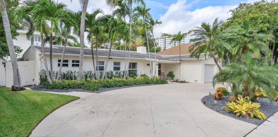 Villa ou maison à Fort Lauderdale, Floride 3 chambres, 241.55 m2 № 2146790