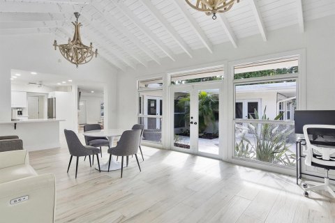 Villa ou maison à louer à Fort Lauderdale, Floride: 3 chambres, 241.55 m2 № 2146790 - photo 20