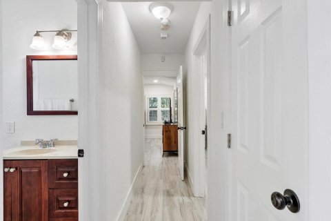 Villa ou maison à louer à Fort Lauderdale, Floride: 3 chambres, 241.55 m2 № 2146790 - photo 30